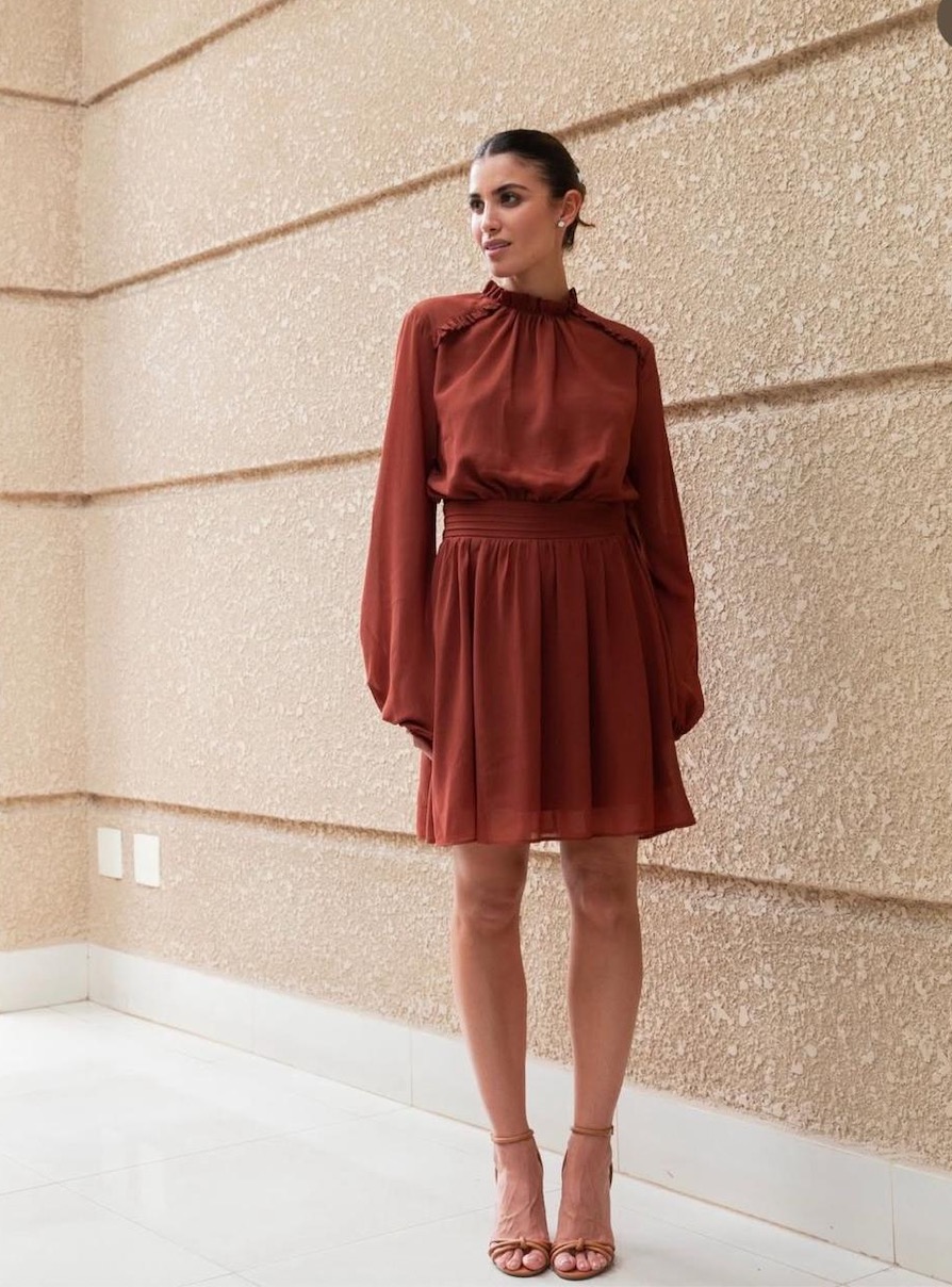 VESTIDO GOLA CHIFFON