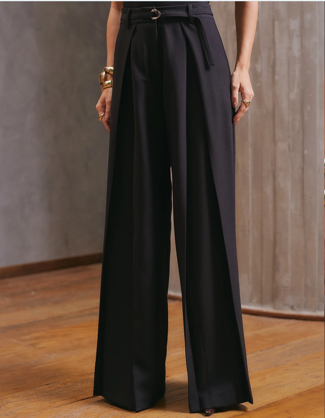 PANTALONA COM PREGAS - Imagem 4